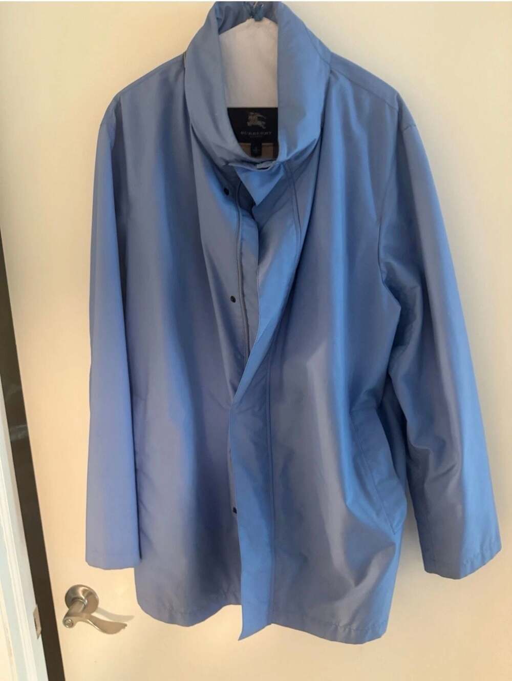 Burberry London Blue Nova Check Lined Windbreaker Rain Jacket